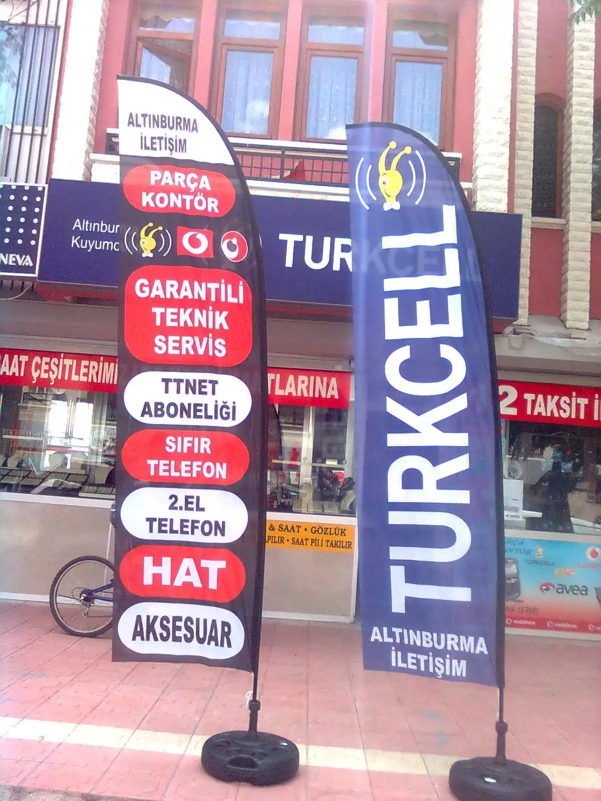 Cep Telefoncu Yelken Bayrağı-37