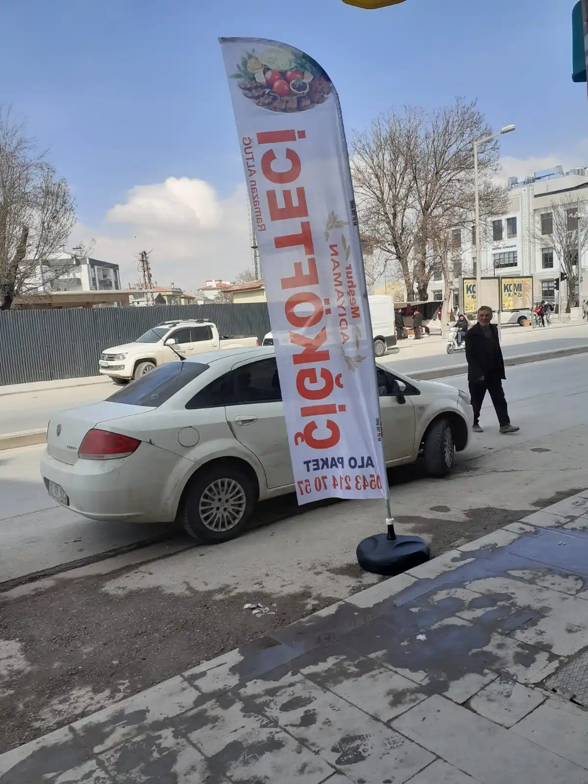 Çiğ Köfteci Yelken Bayrağı-32