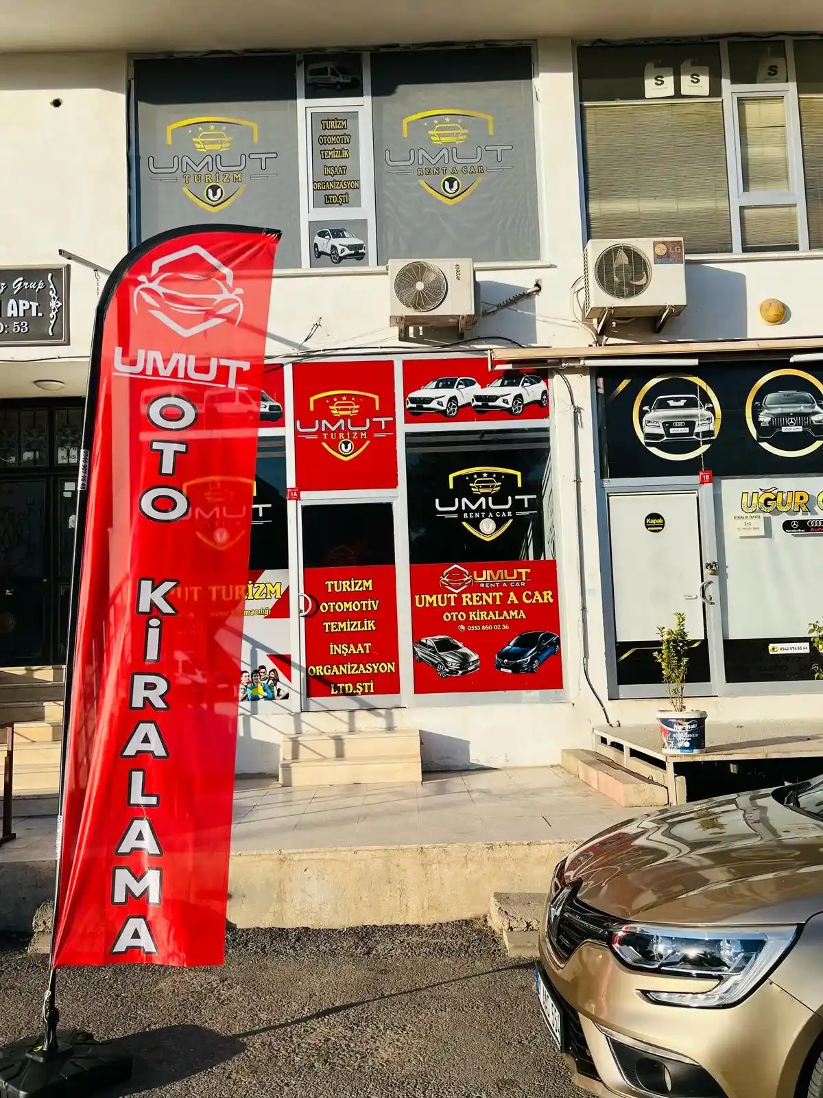 Oto Kiralama Yelken Bayrağı-15